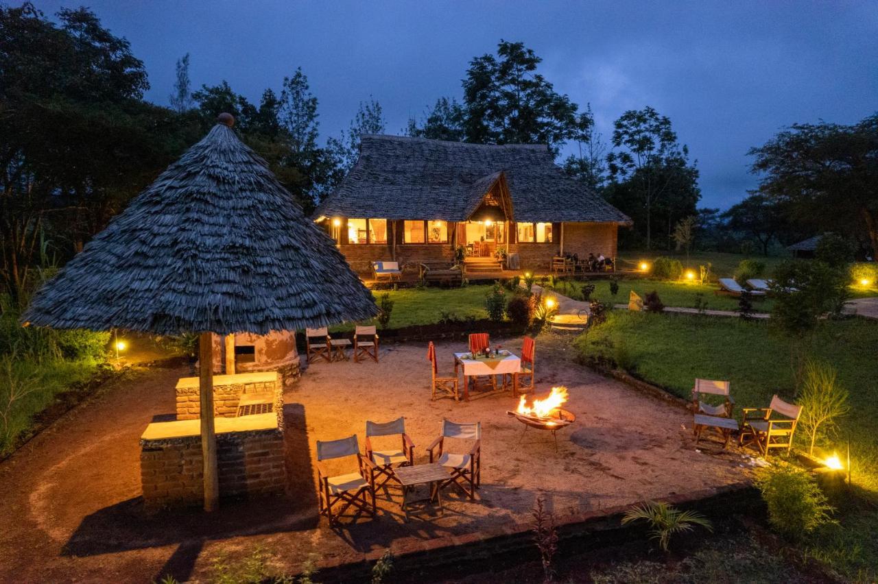 Karatu Tented Lodge エクステリア 写真